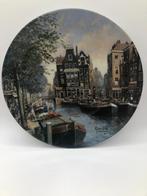 decoratief wandbord met een Amsterdams grachtengezicht, Ophalen