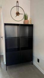 Zwarte wandkast, Huis en Inrichting, Kasten | Wandmeubels, Ophalen, Zo goed als nieuw, Minder dan 150 cm, 150 tot 200 cm