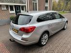 Opel Astra Sports Tourer 1.4 Turbo 120pk Bns+ Navi, 18” LM, Auto's, Opel, Euro 5, 4 cilinders, Met garantie (alle), Leder en Stof