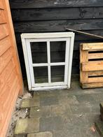 Wit houten kozijn met vakjes, Doe-het-zelf en Verbouw, Ophalen of Verzenden, Zo goed als nieuw, Gevelraam of Ruit