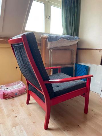 Lekkere houten stoel