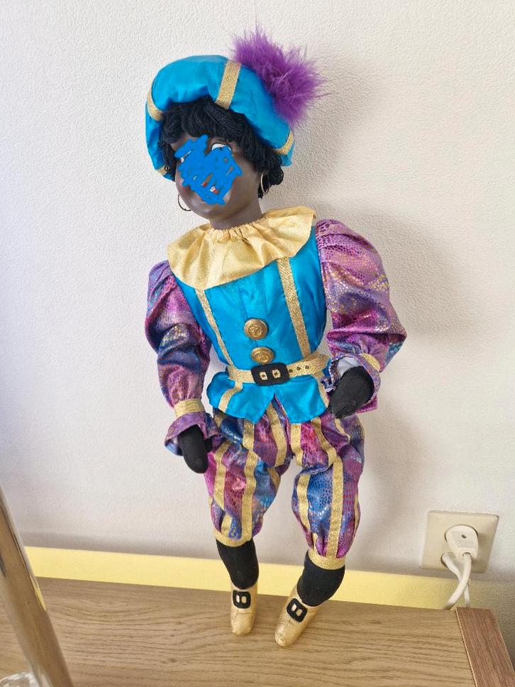 pop etalage pop 60 cm sint en piet oud exemplaar, Diversen, Sinterklaas, Gebruikt, Ophalen of Verzenden