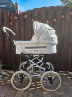 Kinderwagen Isabell - Klassiek en Stijlvol! Retro, Kinderen en Baby's, Kinderwagens en Combinaties, Luchtbanden, Ophalen of Verzenden