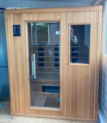 Sauna Infraplus infrarood 3-persoons ZGAN beschikbaar voor biedingen