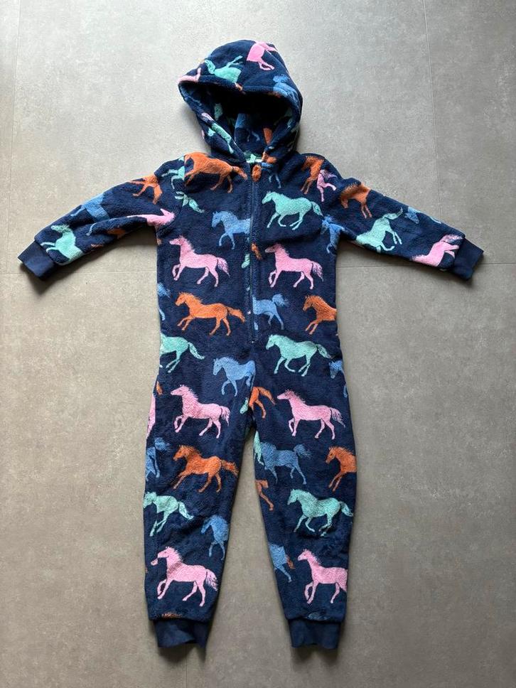 Onesie maat 122/128, Kinderen en Baby's, Kinderkleding | Maat 122, Zo goed als nieuw, Meisje, Ophalen of Verzenden