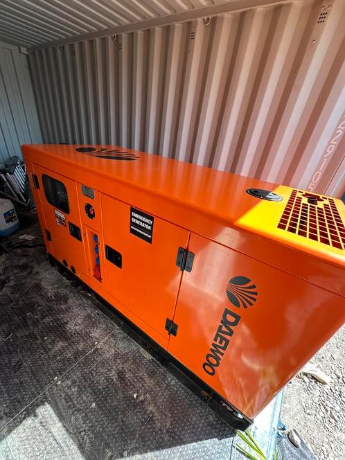 Daewoo DAGFS-25 aggregaat 25KVA, Doe-het-zelf en Verbouw, Aggregaten, Zo goed als nieuw, Dieselolie, 10 tot 30 kVA, Elektrisch startend