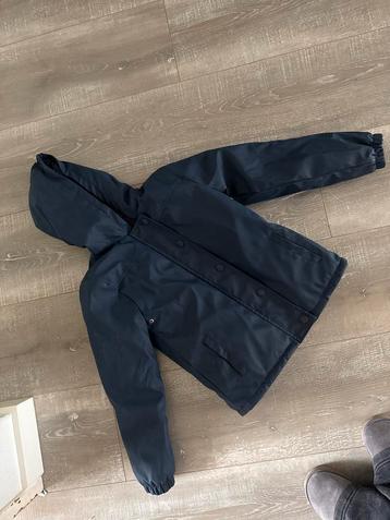 Donkerblauwe regenjas Maat 146/152 beschikbaar voor biedingen