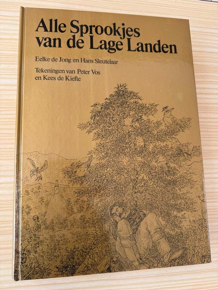 Alle Sprookjes van de Lage Landen, Boeken, Sprookjes en Fabels, Zo goed als nieuw, Ophalen of Verzenden