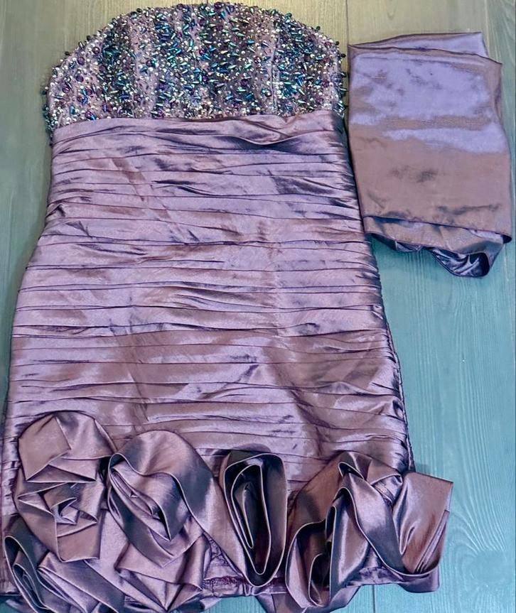 ✨ Avondjurk – Paars/Aubergine + Bijpassende Sjaal, Kleding | Dames, Jurken, Zo goed als nieuw, Maat 38/40 (M), Paars, Onder de knie