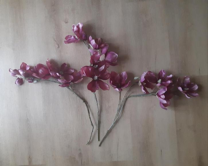 Grote Takken Zijden Magnolia   ( 3x ), Huis en Inrichting, Woonaccessoires | Kunstplanten en Kunstbloemen, Zo goed als nieuw, Ophalen