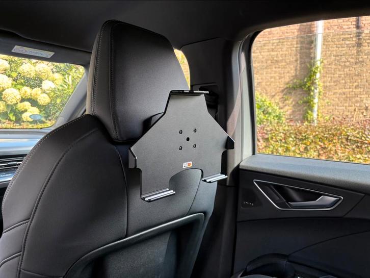 Tablethouder Audi Q4 eTron, Auto diversen, Auto-accessoires, Gebruikt, Ophalen of Verzenden