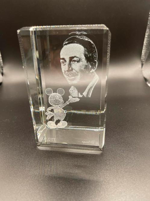 Mickey en Walt Disney in kristallen kubus limited edition, Verzamelen, Swarovski, Nieuw, Overige typen, Verzenden