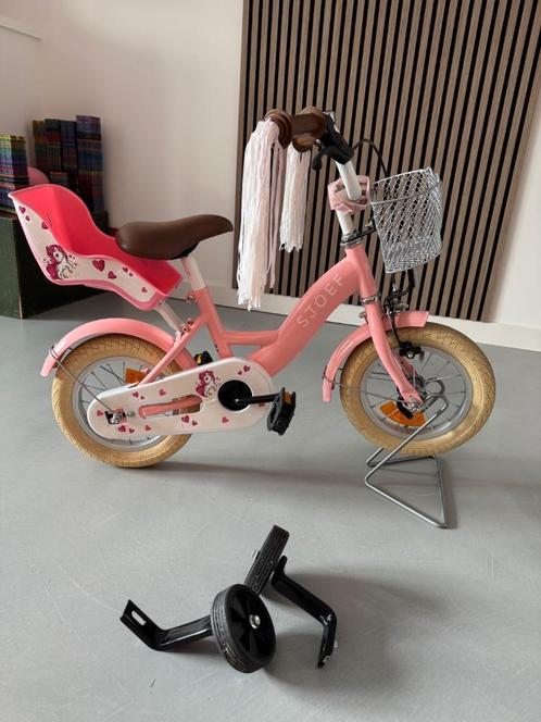 Sjoef meisjes fiets 12 inch - 2-4 jaar incl standaard, Fietsen en Brommers, Fietsen | Kinderfietsjes, Zo goed als nieuw, Minder dan 16 inch