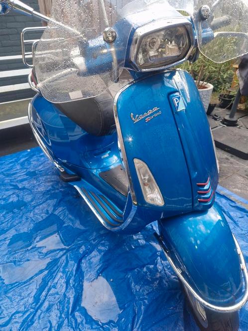 vespa s 125cc 4 takt, Fietsen en Brommers, Scooters | Vespa, Gebruikt, Vespa S, Ophalen