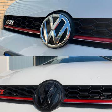 Auto logo zwart wrappen / Zwart logo beschikbaar voor biedingen