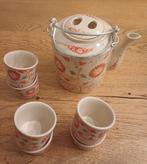 Theepot met kleine bekertjes fairtrade, handmade in Vietnam, Huis en Inrichting, Ophalen, Zo goed als nieuw, Overige stijlen, Overige typen