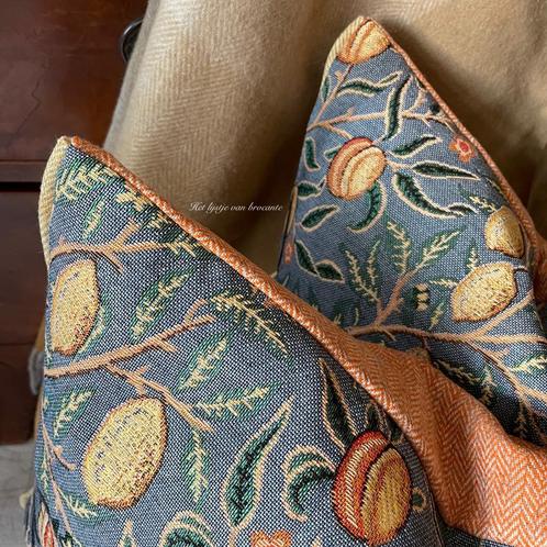 Engelse SET kussens William Morris Fruits gobelin blue, Huis en Inrichting, Woonaccessoires | Kussens, Nieuw, Overige kleuren