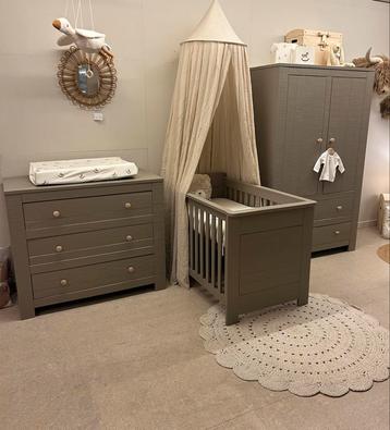 Babykamer •Howdy• By Juffrouw Kwast  beschikbaar voor biedingen