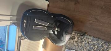 Autostoel zonder isofix beschikbaar voor biedingen