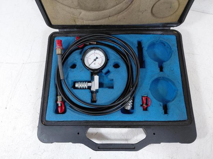 Manometerset 0-40 bar, slangen, adapters, kunststof koffer., Doe-het-zelf en Verbouw, Meetapparatuur, Gebruikt, Druk, Ophalen of Verzenden