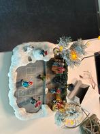 Kerstdorp: Speelstraat, Kerstboomverkoper + 2 Adapters, Ophalen, Gebruikt