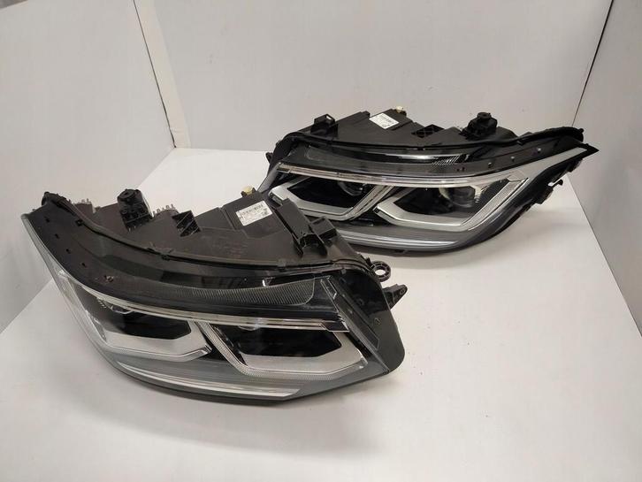 VW Tiguan II lift IQ Lichtmatrix rechterlamp, Auto-onderdelen, Verlichting, Volkswagen, Gebruikt, Ophalen of Verzenden