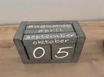 Kalenderblok hout taupe, Ophalen of Verzenden, Maandkalender, Zo goed als nieuw