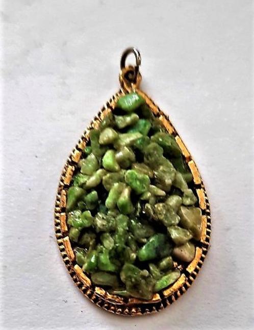 Hanger met epidoot of jade split, Sieraden, Tassen en Uiterlijk, Kettinghangers, Zo goed als nieuw, Steen of Mineraal, Groen, Overige voorstellingen