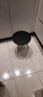 Zwart bijzettafeltje - Mica Decorations, Minder dan 45 cm, Minder dan 55 cm, Metaal of Aluminium, Rond