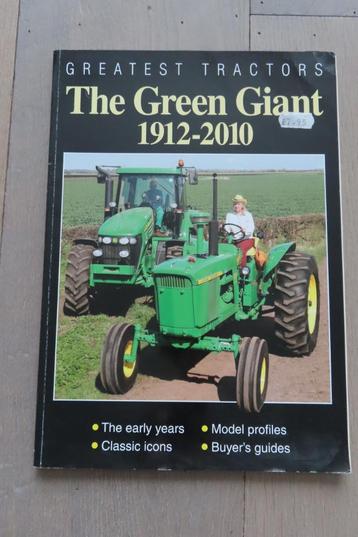 John Deere boek the Green Giant beschikbaar voor biedingen