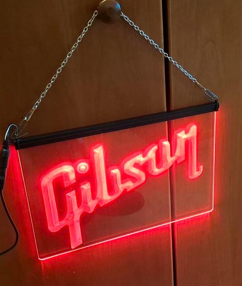 Gibson guitars led lichtbak, Verzamelen, Merken en Reclamevoorwerpen, Nieuw, Lichtbak of (neon) lamp, Verzenden
