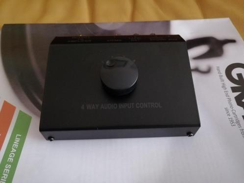 Stereo control input tuner audio regelaar AZ-5L maxtrack, Audio, Tv en Foto, Professionele Audio-, Tv- en Video-apparatuur, Zo goed als nieuw