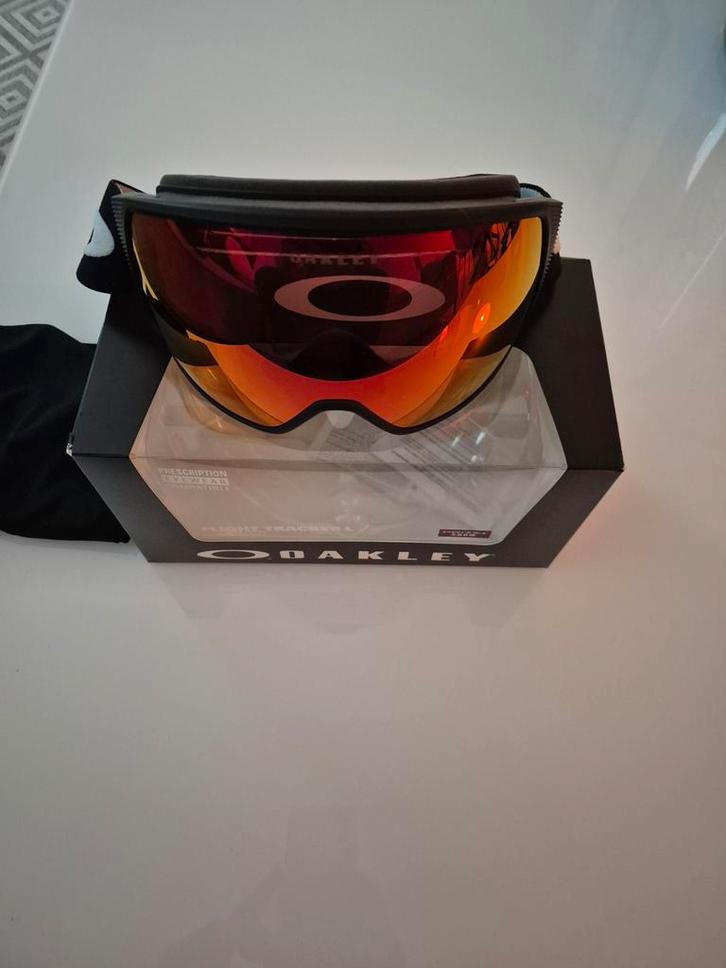 Oakley Flight Tracker L Prizm - Zo goed als nieuw!, Sport en Fitness, Skiën en Langlaufen, Zo goed als nieuw, Overige typen, Skiën