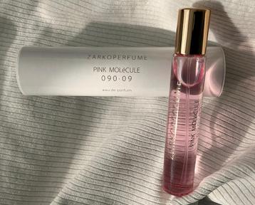 Zarkoperfume Pink Molecule Parfum 30ml beschikbaar voor biedingen