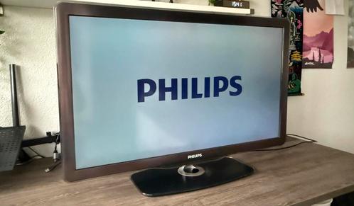 Philips 37” Full HD Ambilight TV, Audio, Tv en Foto, Televisies, Zo goed als nieuw, 80 tot 100 cm, Philips, Ophalen