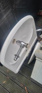 Sphinix  wastafel. Met plateu, Ophalen, Gebruikt, Wastafel