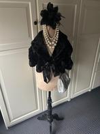 Paspop beige met zwarte voet, Ophalen