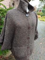 Iers wollen poncho vest M Fisherman out of Ireland 40, Iers, Ophalen of Verzenden, Maat 38/40 (M), Bruin