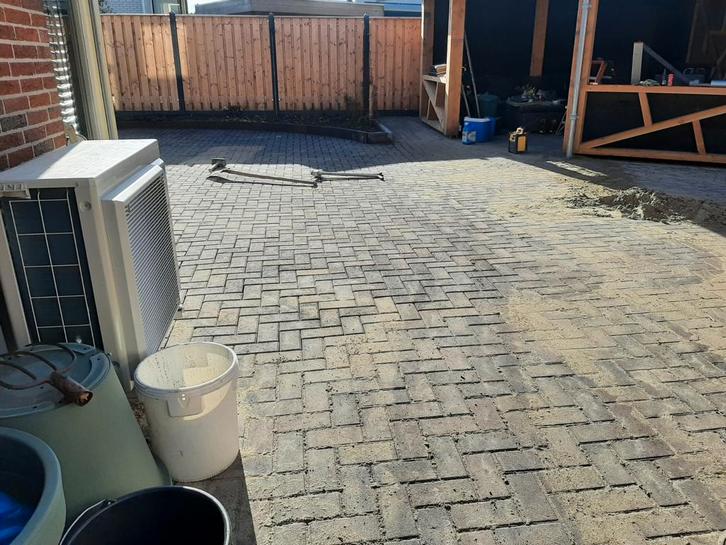 Stratenmaker, Diensten en Vakmensen, Tuinmannen en Stratenmakers, Bestrating