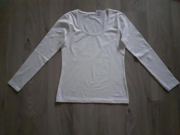 Off-white top shirt, lange mouwen, maat M, NIEUW!!