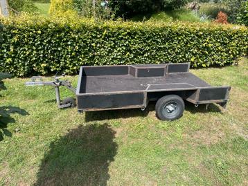 Degelijke Zelfbouw Motor aanhanger – Compact op te bergen beschikbaar voor biedingen