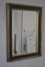 Spiegel, houten lijst, geslepen glas, 40 bij 30 cm, Minder dan 50 cm, Gebruikt, Ophalen of Verzenden, Minder dan 100 cm