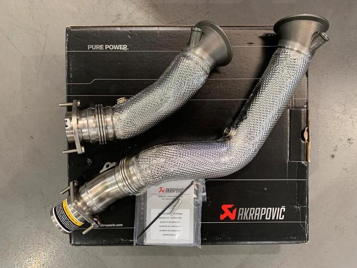 Akrapovic Downpipe set - BMW M3 F80 M4 F82 F83 14-20, Auto diversen, Tuning en Styling, Ophalen of Verzenden