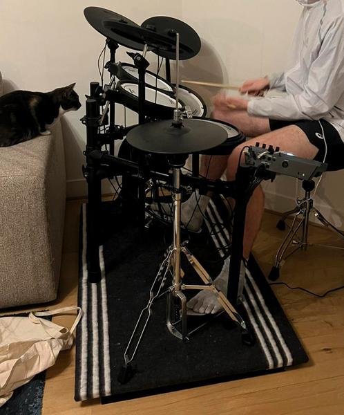 E drum noise cancel platform, Muziek en Instrumenten, Drumstellen en Slagwerk, Zo goed als nieuw, Overige merken, Ophalen