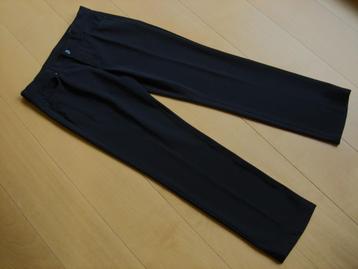 Zeer chique diep zwarte pantalon RAFFAELLO ROSSI 40 snazzeys beschikbaar voor biedingen