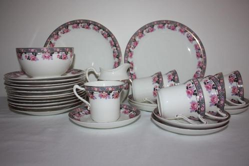 Grafton Chine Rose 7-persoons theeservies, Antiek en Kunst, Antiek | Servies compleet, Ophalen of Verzenden