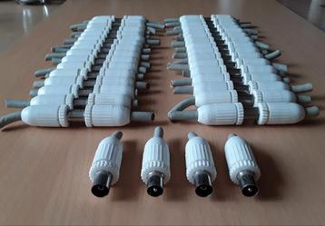 68 Hirschmann coax stekkers  beschikbaar voor biedingen