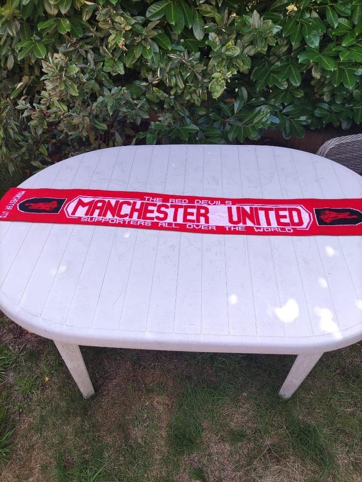Sjaal Manchester United - The Red Devils, Verzamelen, Sportartikelen en Voetbal, Zo goed als nieuw, Vaantje of Sjaal, Buitenlandse clubs