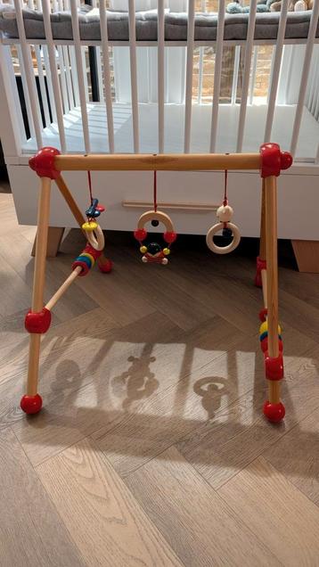 Eichhorn houten babygym beschikbaar voor biedingen