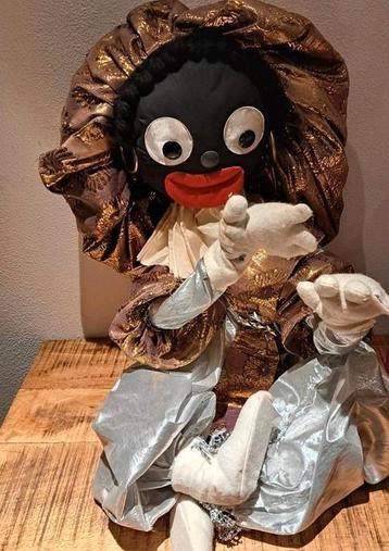 Vintage gtote Zwarte Piet Pop beschikbaar voor biedingen